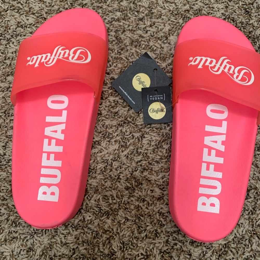 Buffalo Neon Pink Slides, NWT, Size 39 (8 in Women’s), No box